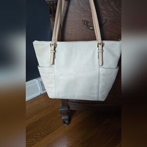 Elegant Cream Leather Tote Bag